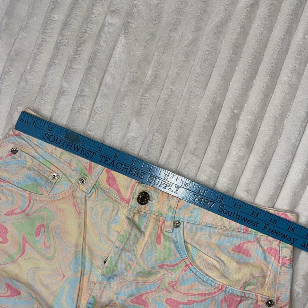 Zara Watercolor Shorts | Size 12 - Picture 6 of 8